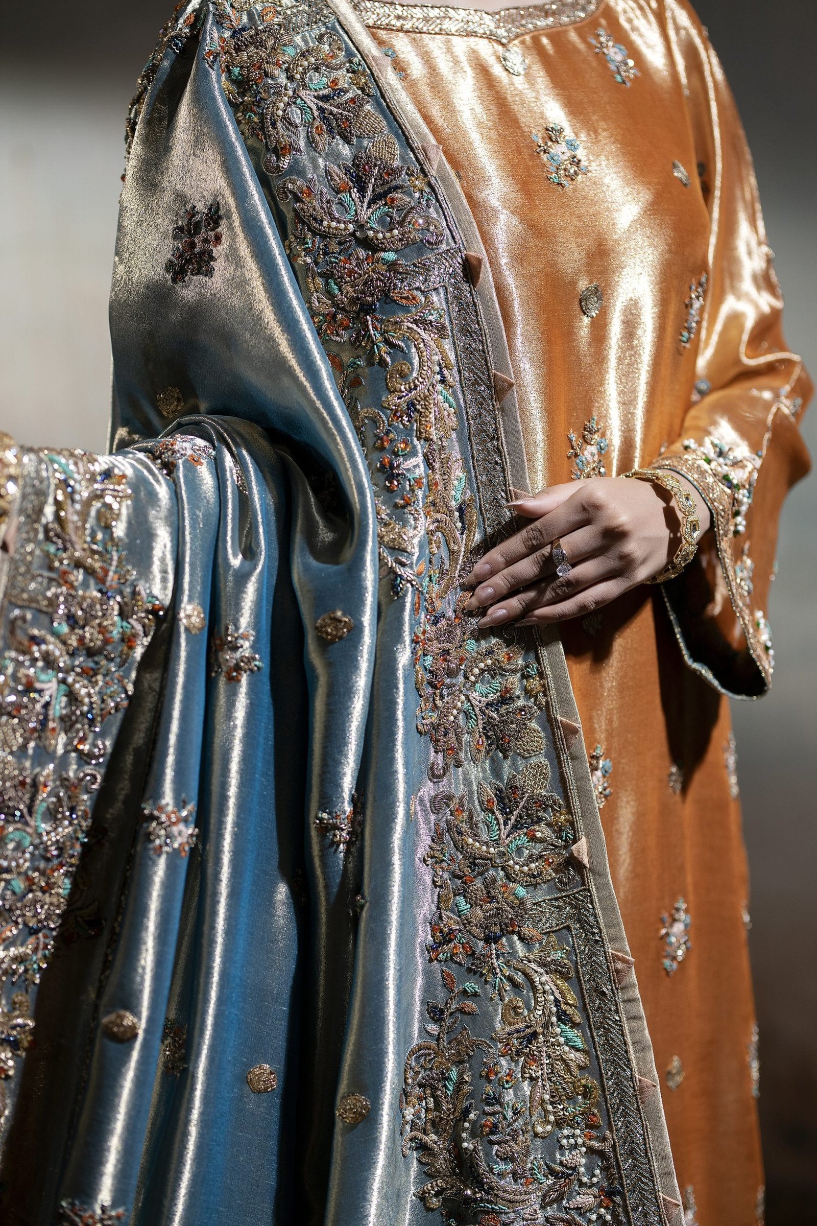 Signature Hand Embroidered Zardosi Suit Set - Image 3