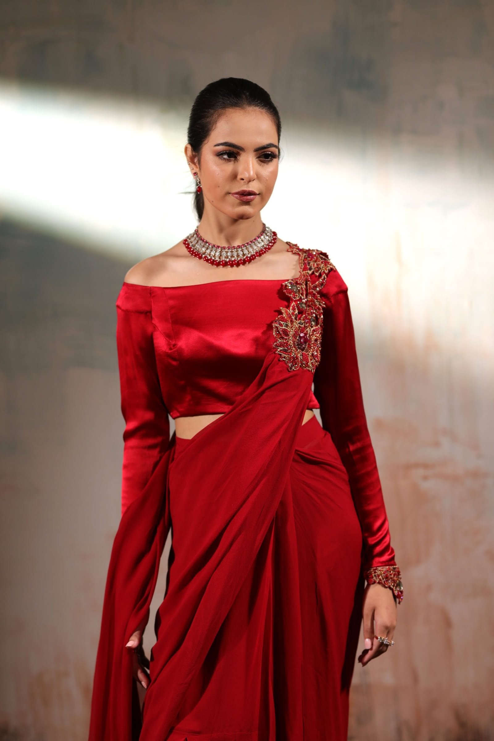 Floral Motif Concept Saree - Image 2