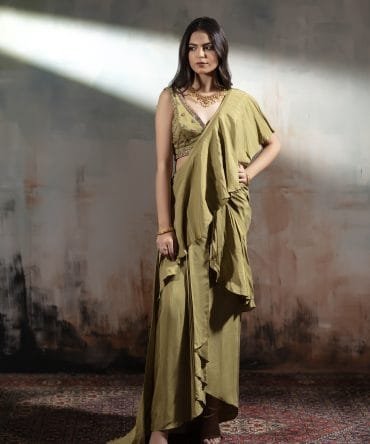 Blouse Drape Skirt